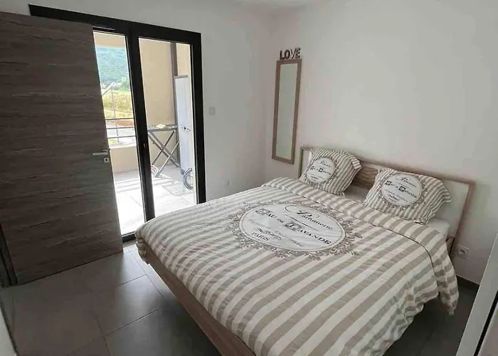 Bel Vue Montagne Proche Bastia * Borgo (Corsica)