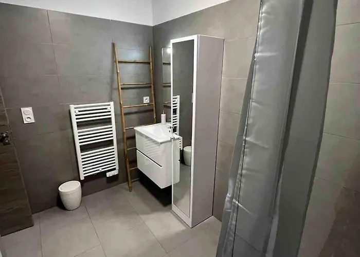 Апартаменты Bel Vue Montagne Proche Bastia Борго